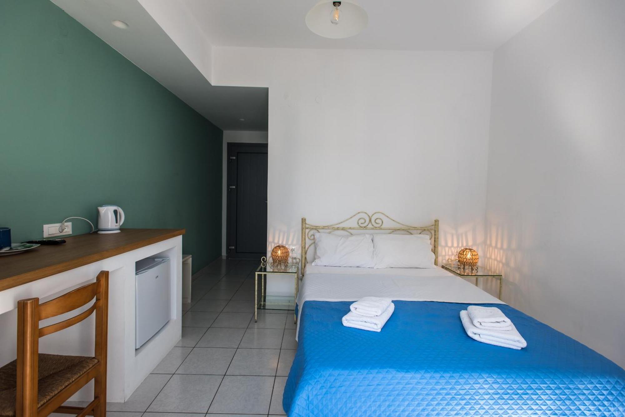 V-Rooms In Milos Cyclades Pollonia Extérieur photo